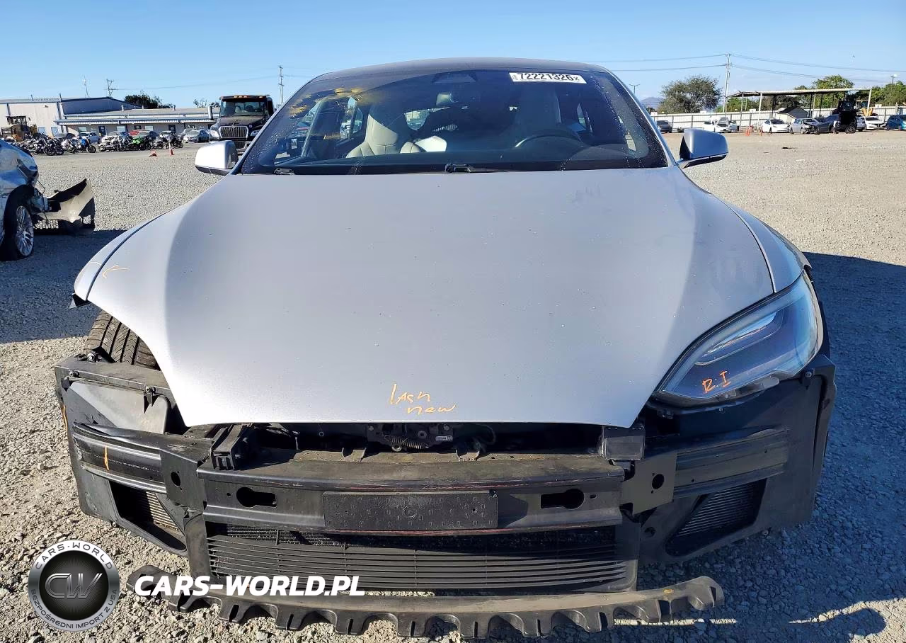 2016 Tesla Model S VIN:5YJSA1E19GF174383 - 5