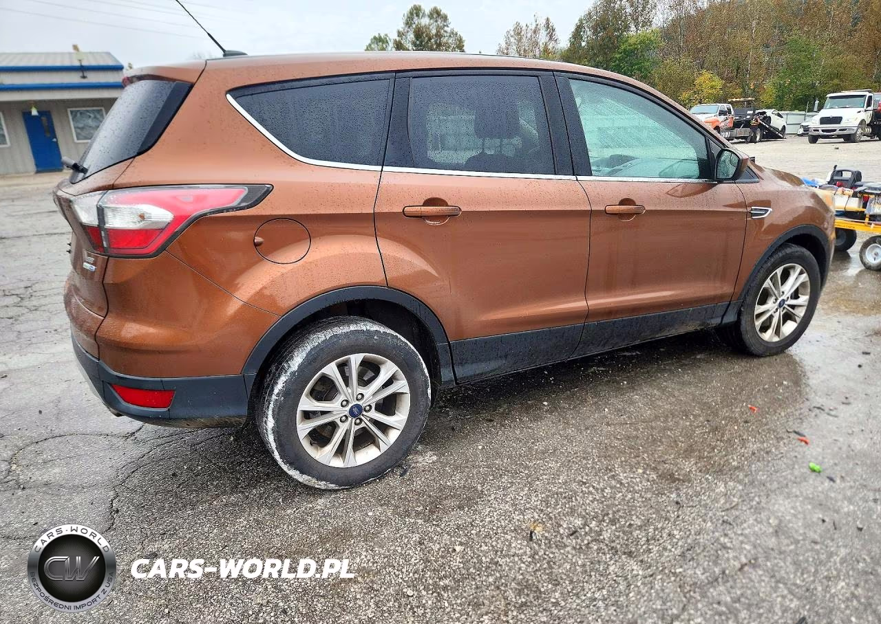 2017 Ford Escape Se VIN:1FMCU9G97HUB08660 - 3