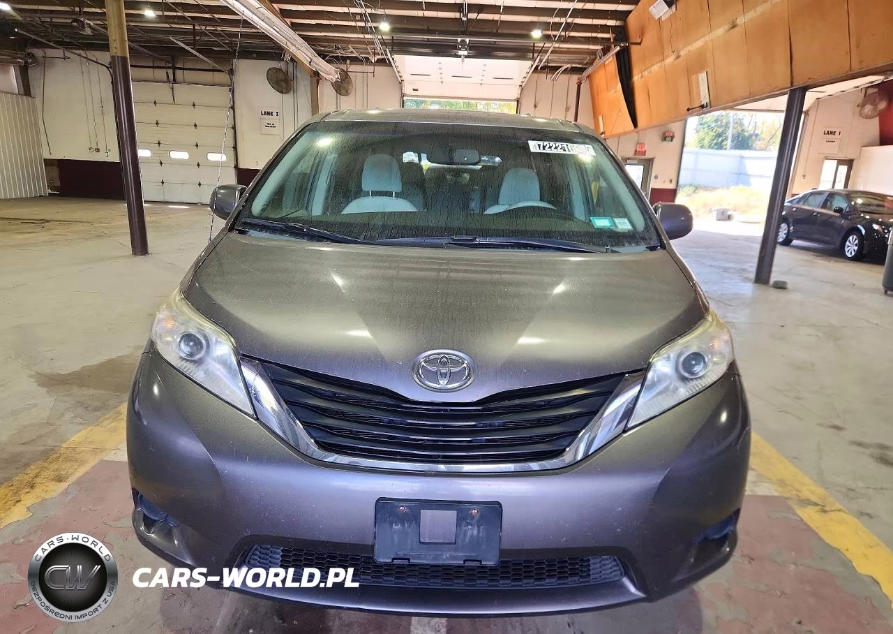 2011 Toyota Sienna Le VIN:5TDKK3DC4BS049257 - 5