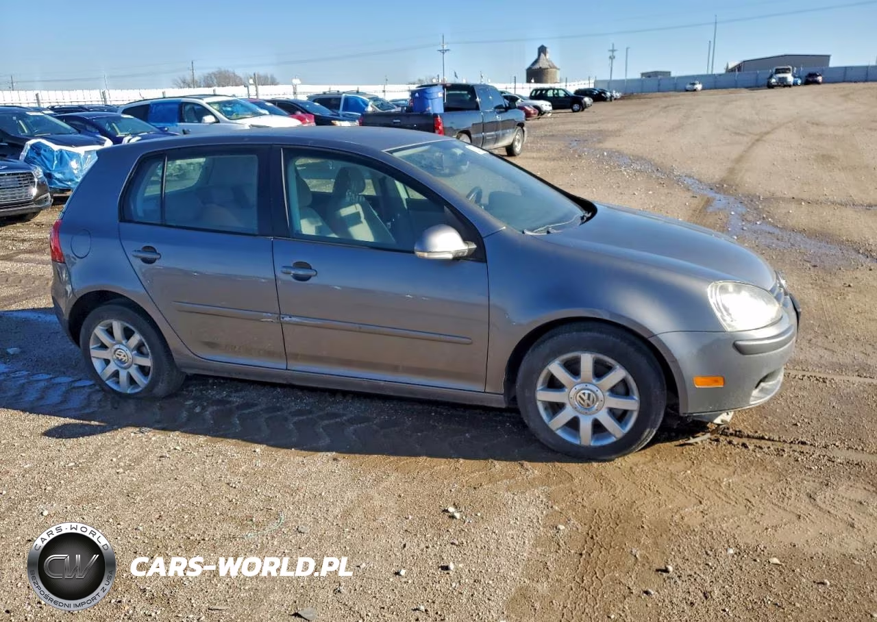 2007 Volkswagen Rabbit VIN:WVWDR71K57W173942 - 4