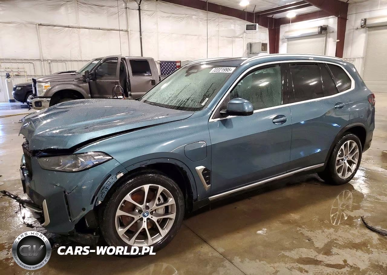 2025 BMW X5 xDrive50E – zdjęcie 1 z 13