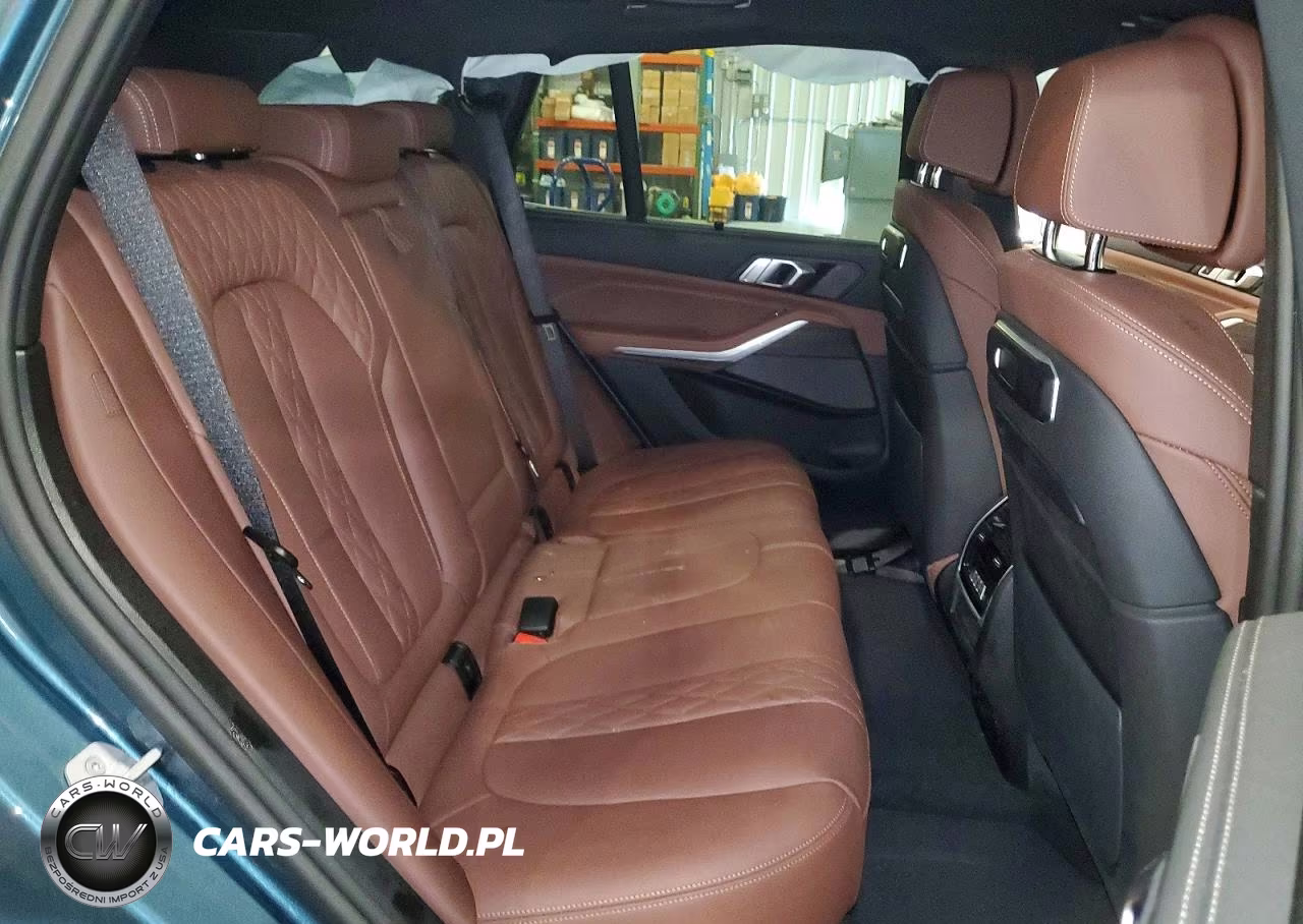 2025 BMW X5 xDrive50E VIN:5UX43EU09S9Y77874 - 11