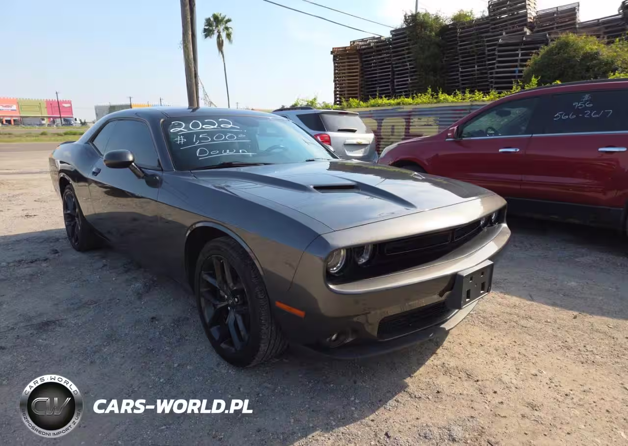 2022 Dodge Challenger Sxt