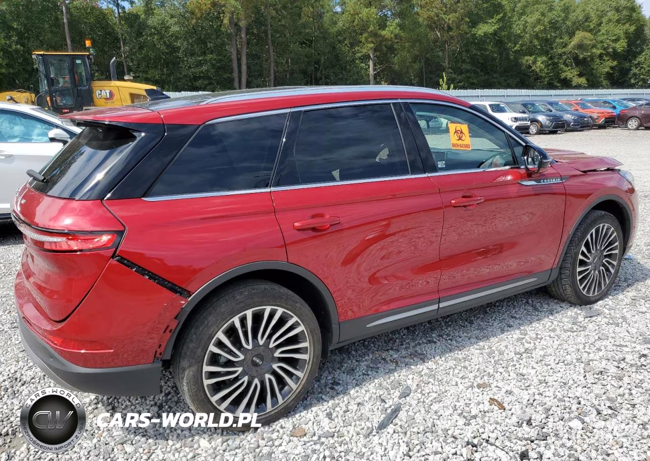 2021 Lincoln Corsair Reserve VIN:5LMCJ2C90MUL21737 - 3