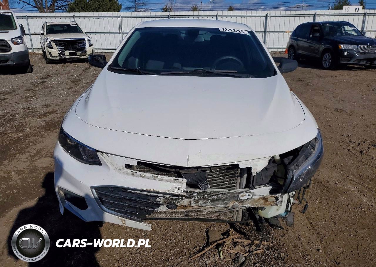 2018 Chevrolet Malibu Lt VIN:1G1ZD5ST9JF137025 - 5