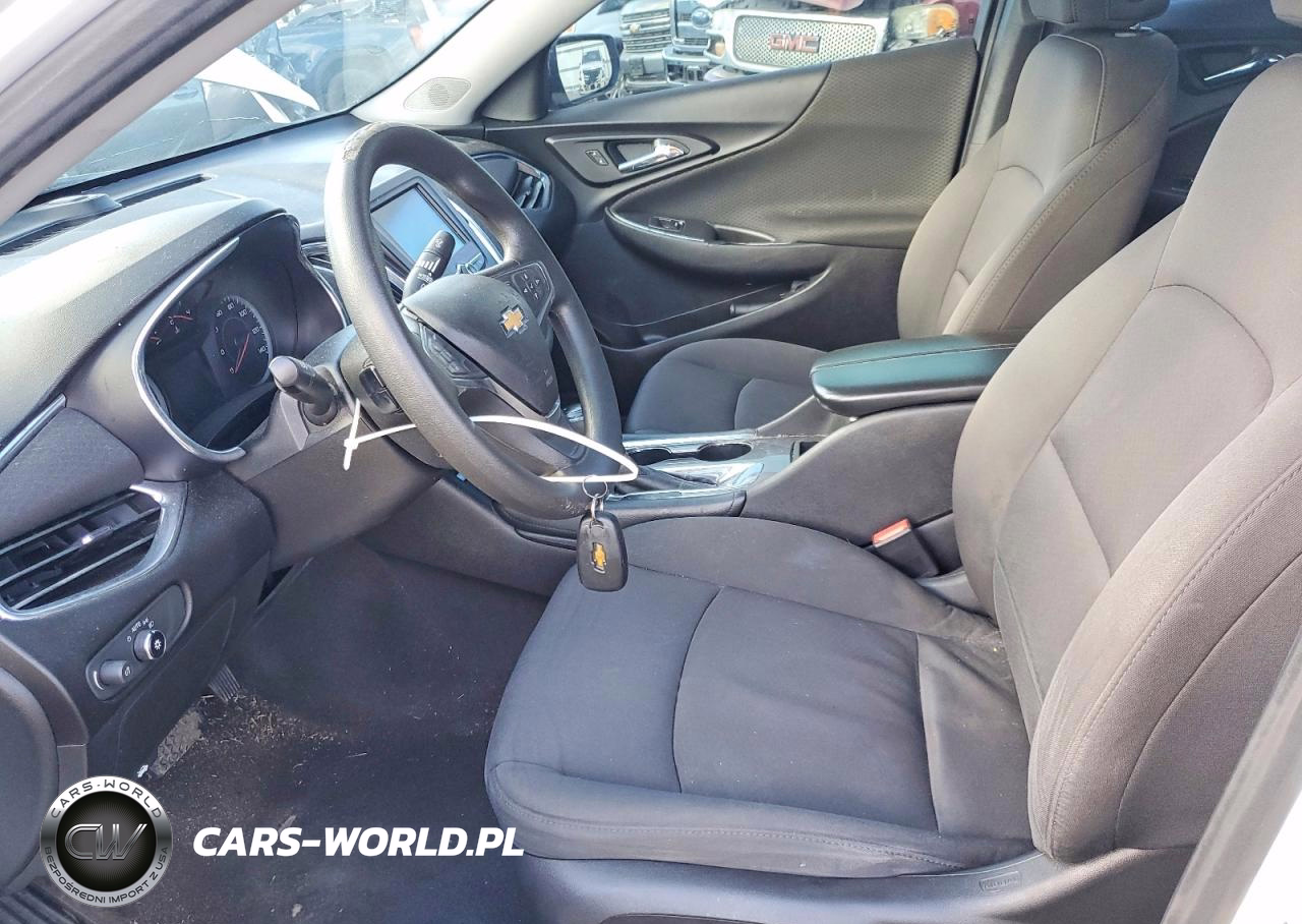 2018 Chevrolet Malibu Lt VIN:1G1ZD5ST9JF137025 - 7