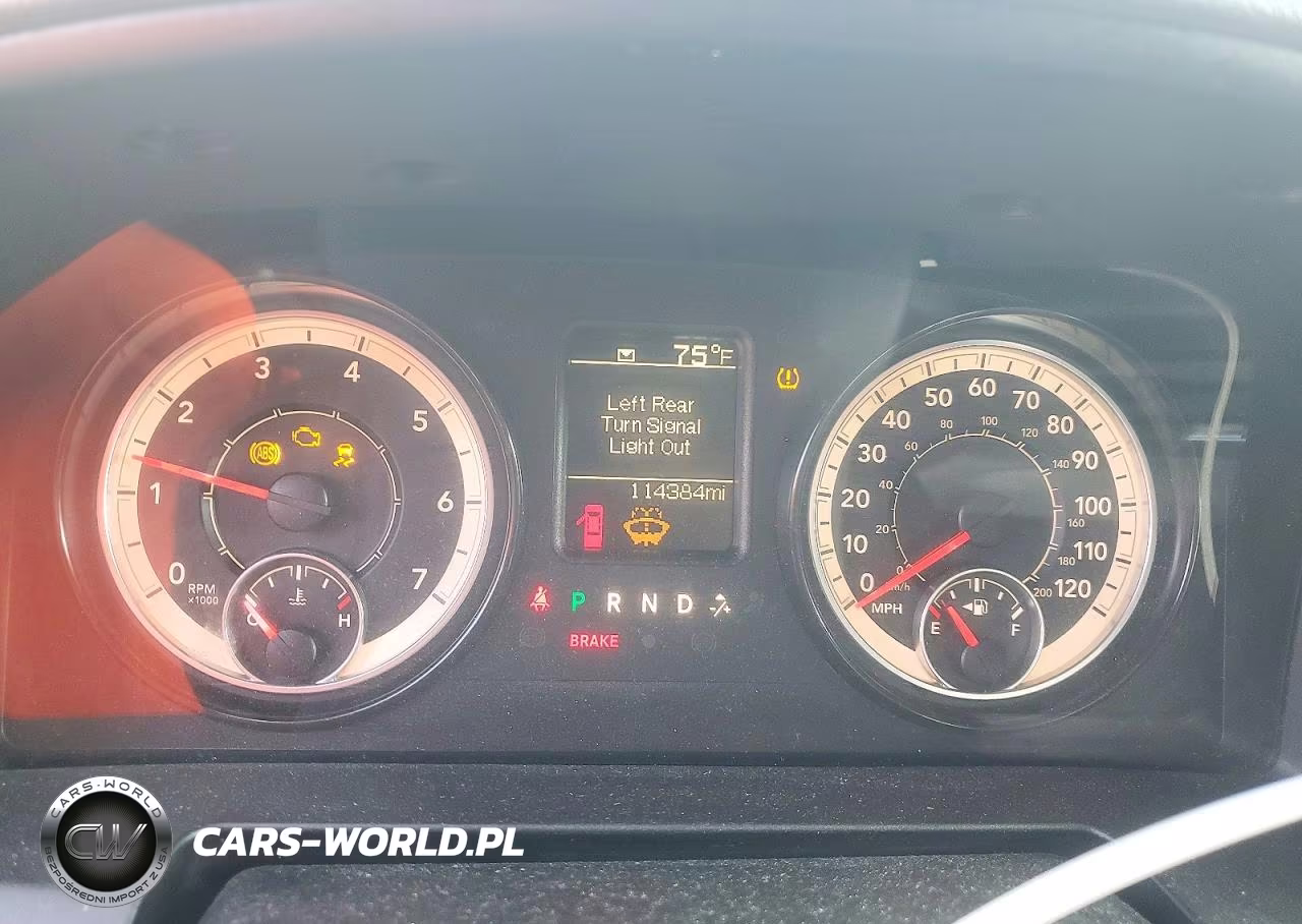 2018 Ram 1500 St VIN:1C6RR6FG2JS293997 - 9