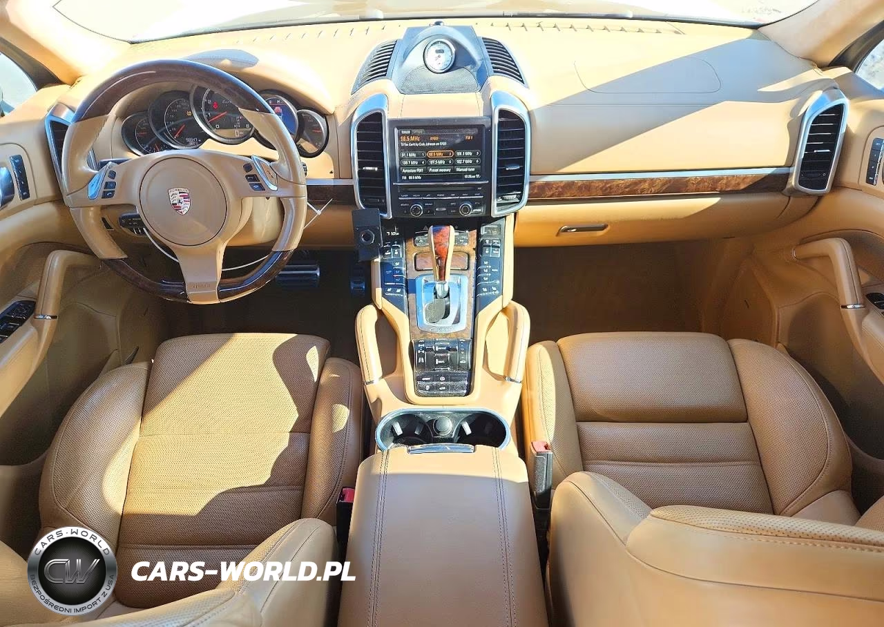 2012 Porsche Cayenne Turbo VIN:WP1AC2A27CLA84701 - 8