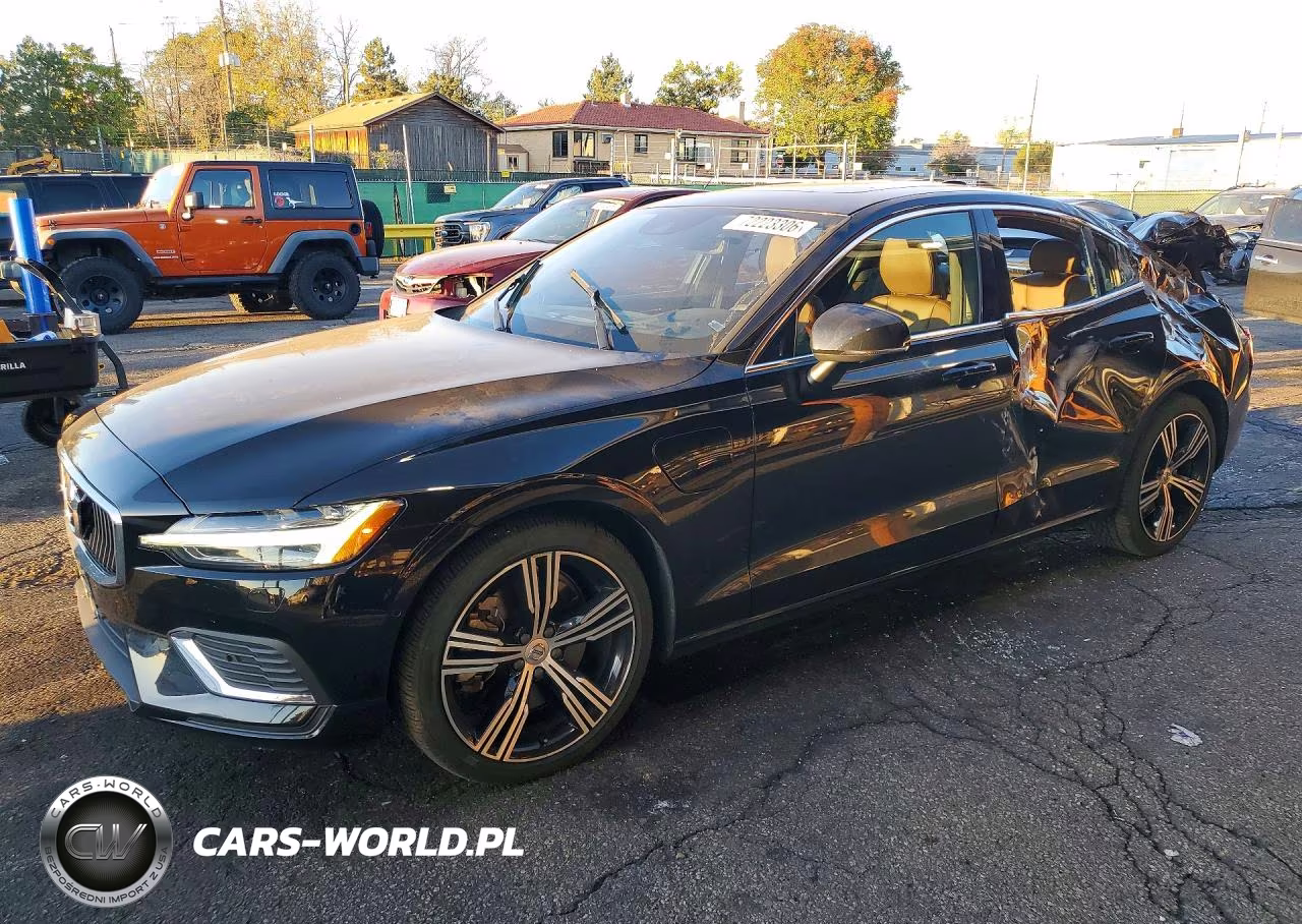 2022 Volvo S60 T8 Recharge Inscription VIN:7JRBR0FL2NG174264 - 1