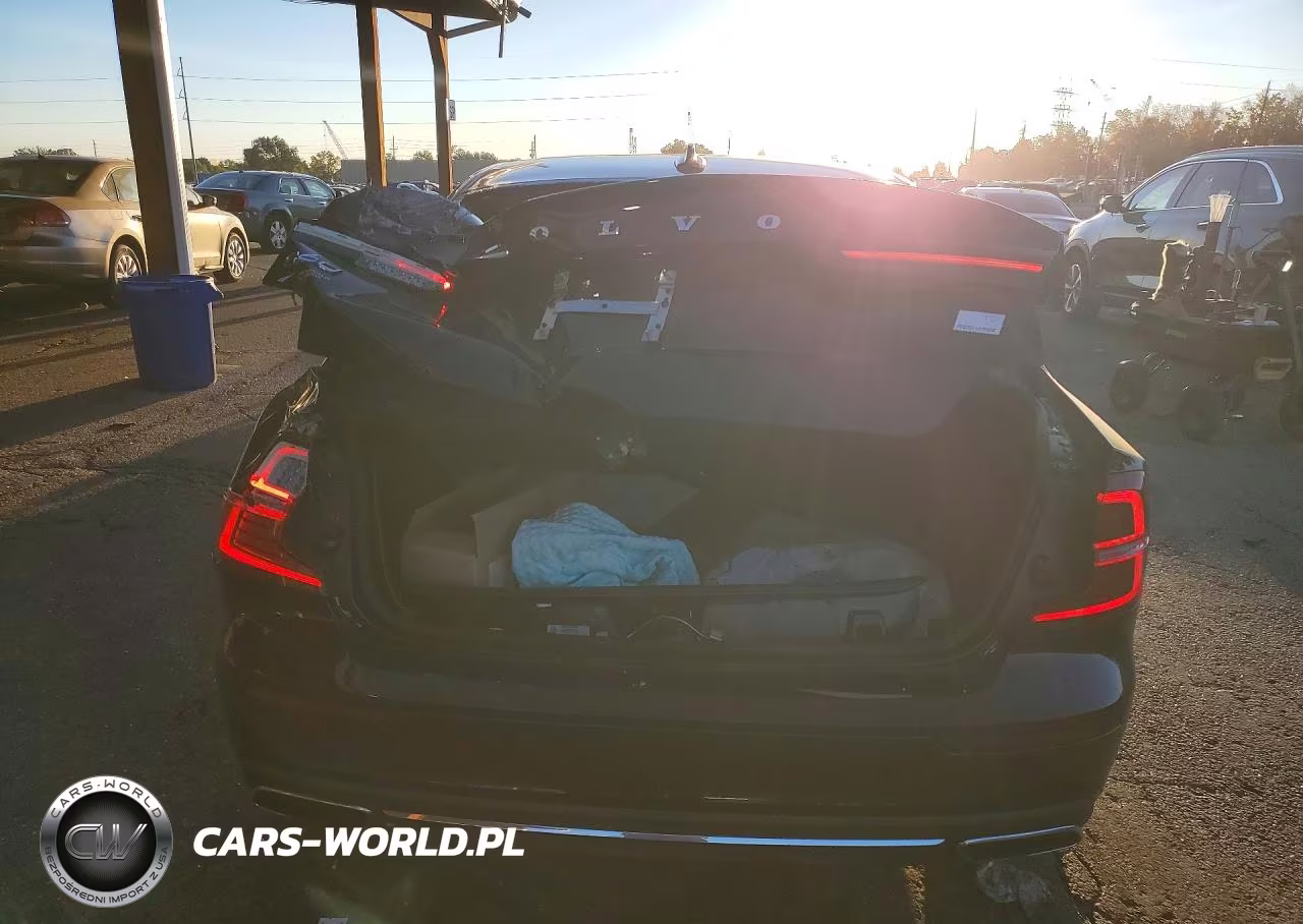 2022 Volvo S60 T8 Recharge Inscription VIN:7JRBR0FL2NG174264 - 6