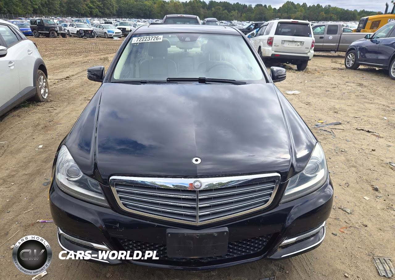 2014 Mercedes-Benz C 300 4Matic VIN:WDDGF8AB2EG175687 - 5