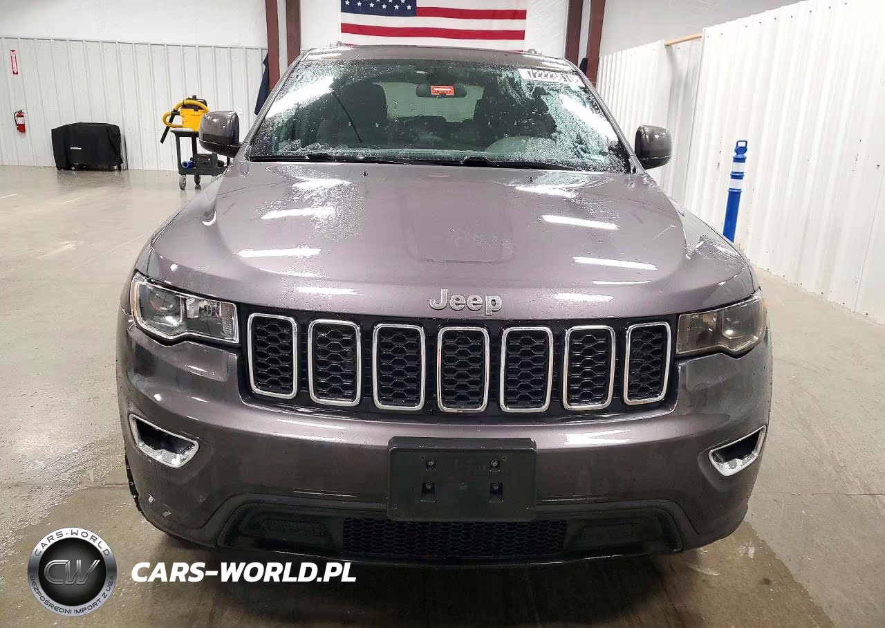 2018 Jeep Grand Cherokee Laredo VIN:1C4RJFAGXJC506454 - 5