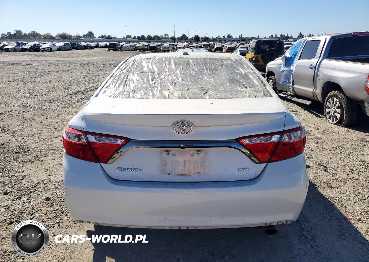 2015 Toyota Camry Se VIN:4T1BF1FK7FU482548 - 6