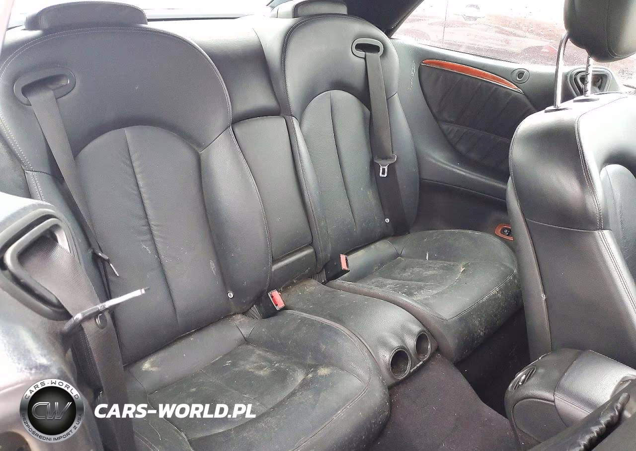 2007 Mercedes-Benz Clk 350 VIN:WDBTK56F37F210162 - 10