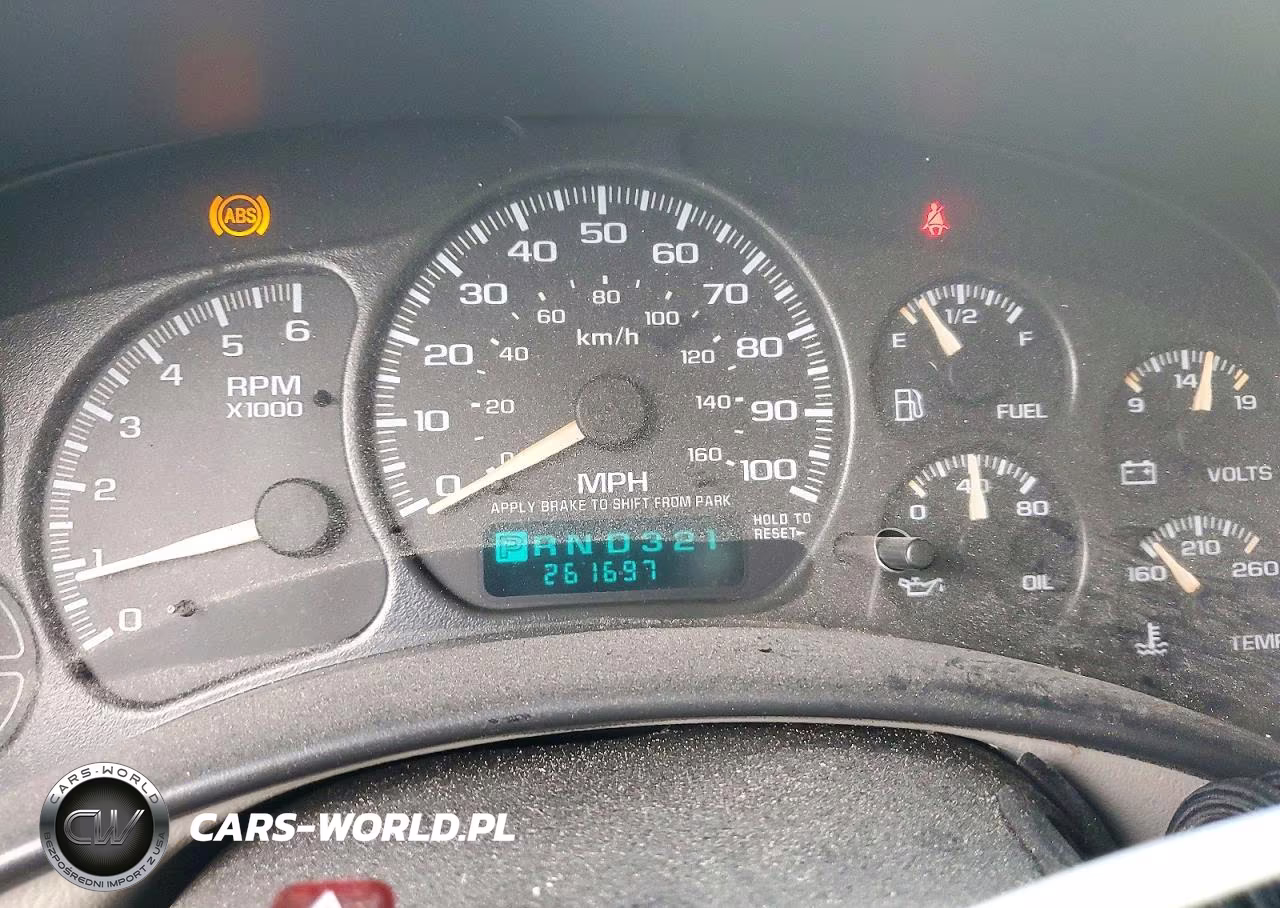 2002 Chevrolet Tahoe C1500 VIN:1GNEC13Z32R186359 - 9