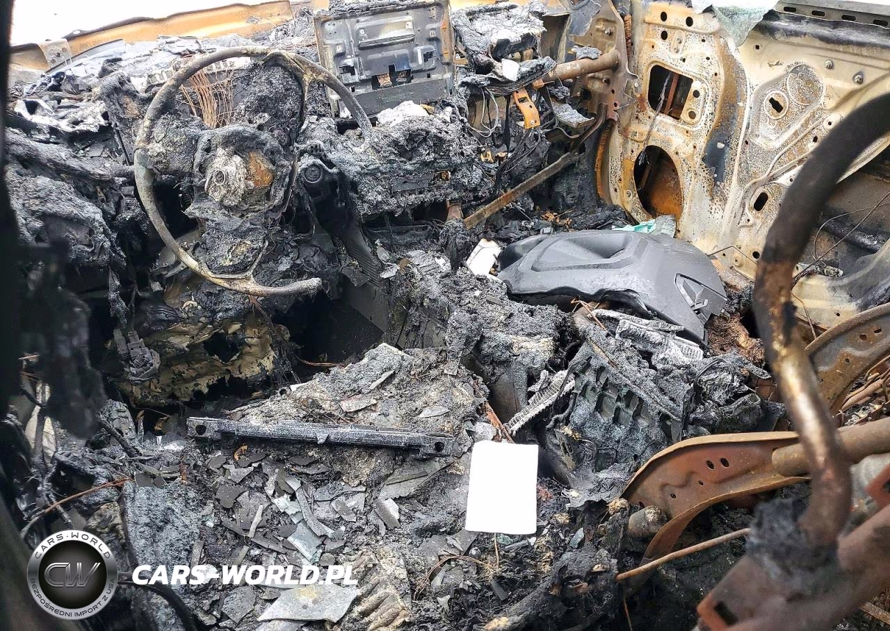 2026 Subaru Outback Premium VIN:JF2BUPAD4TY544757 - 8