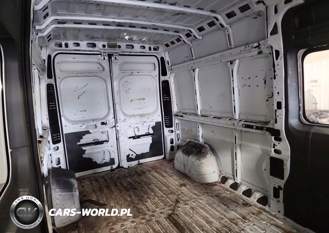 2021 Ram Promaster 2500 Delivery Van VIN:3C6LRVDG5ME575335 - 10