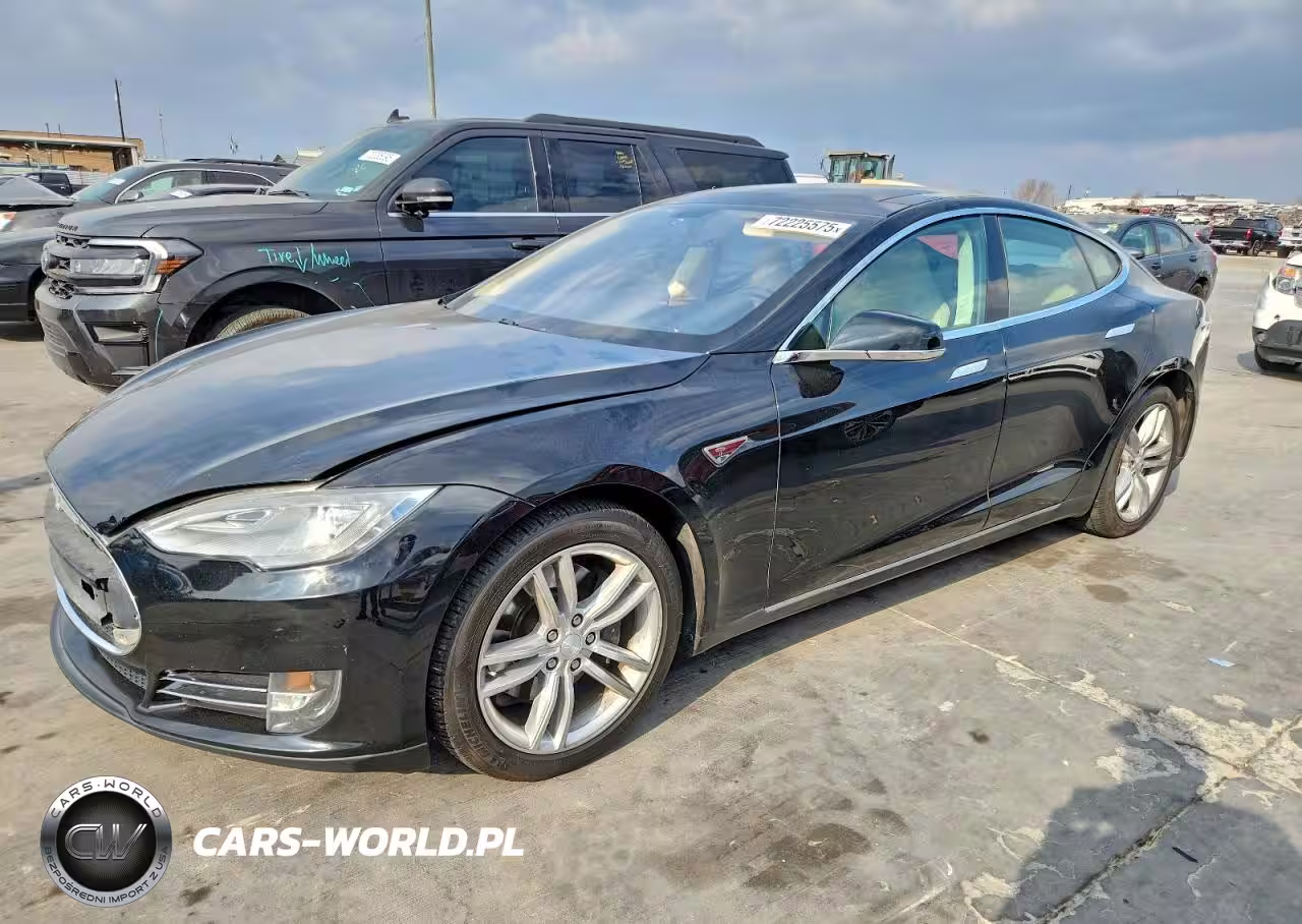 2013 Tesla Model S