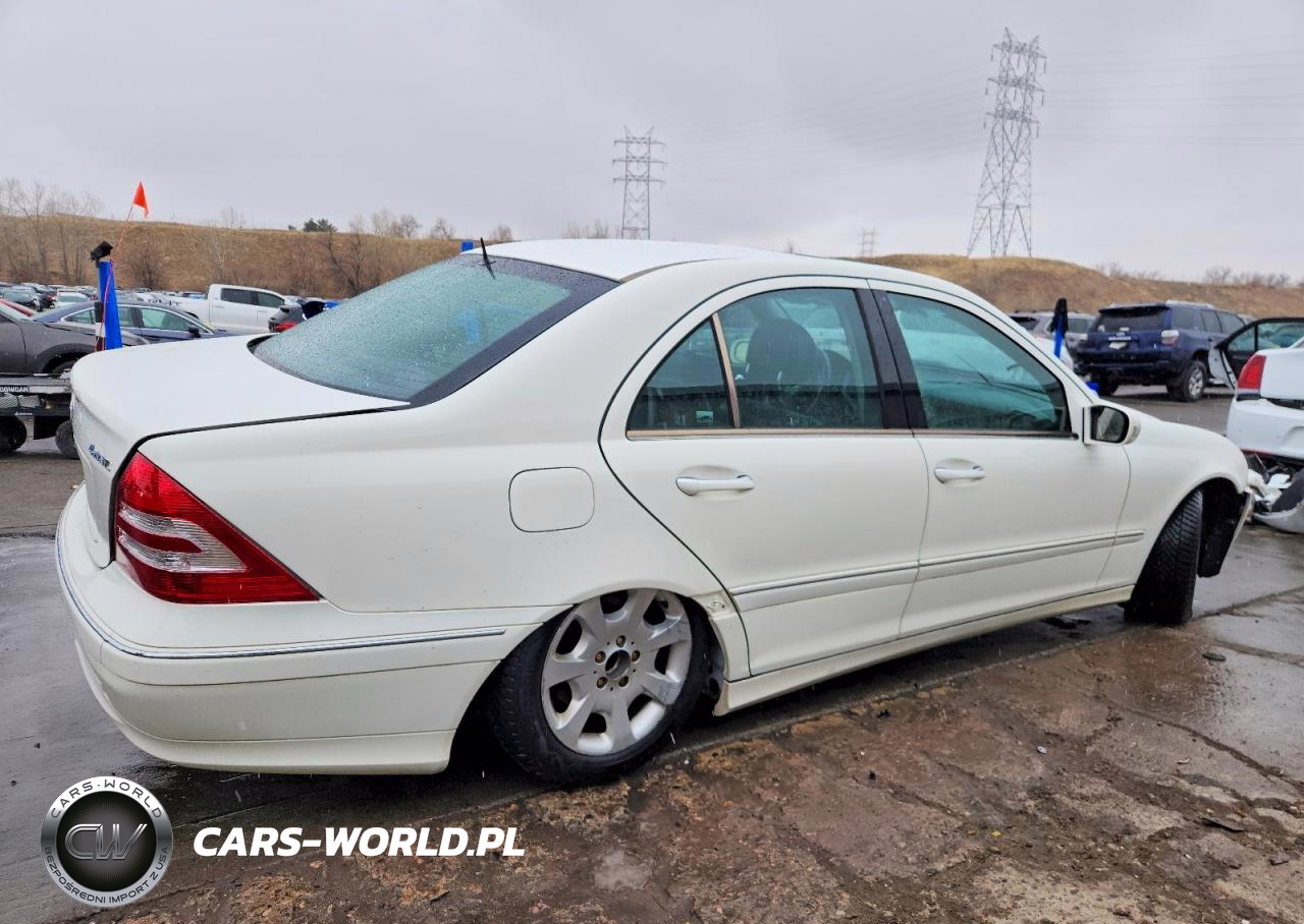 2005 Mercedes-Benz C 240 4Matic VIN:WDBRF81J25F644498 - 3