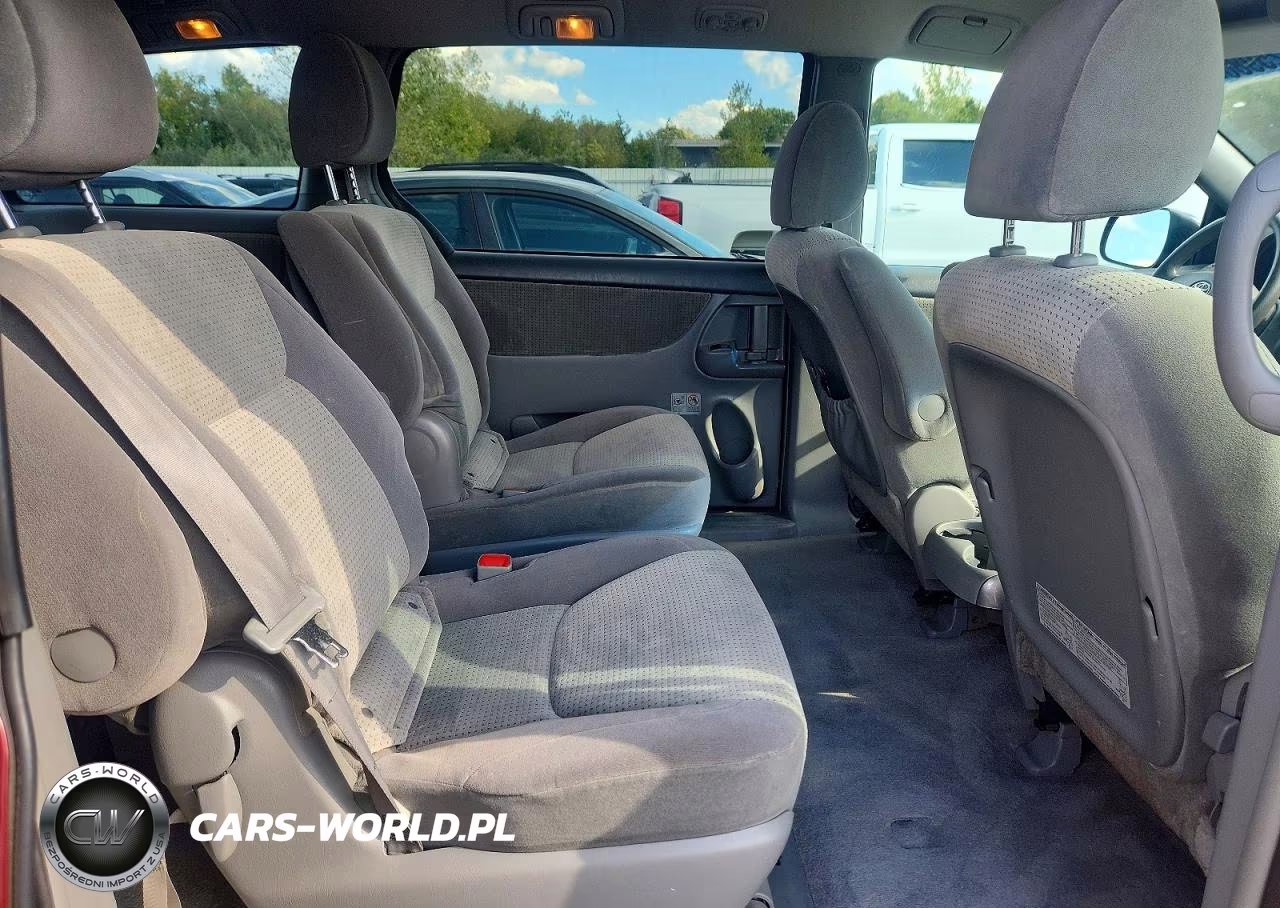 2009 Toyota Sienna Le 7-Passenger VIN:5TDZK23C39S273558 - 11