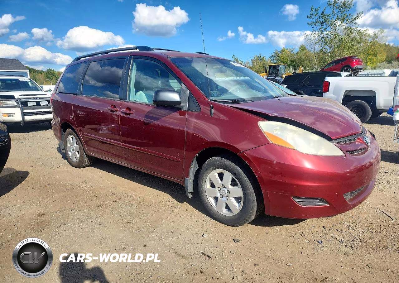 2009 Toyota Sienna Le 7-Passenger VIN:5TDZK23C39S273558 - 4