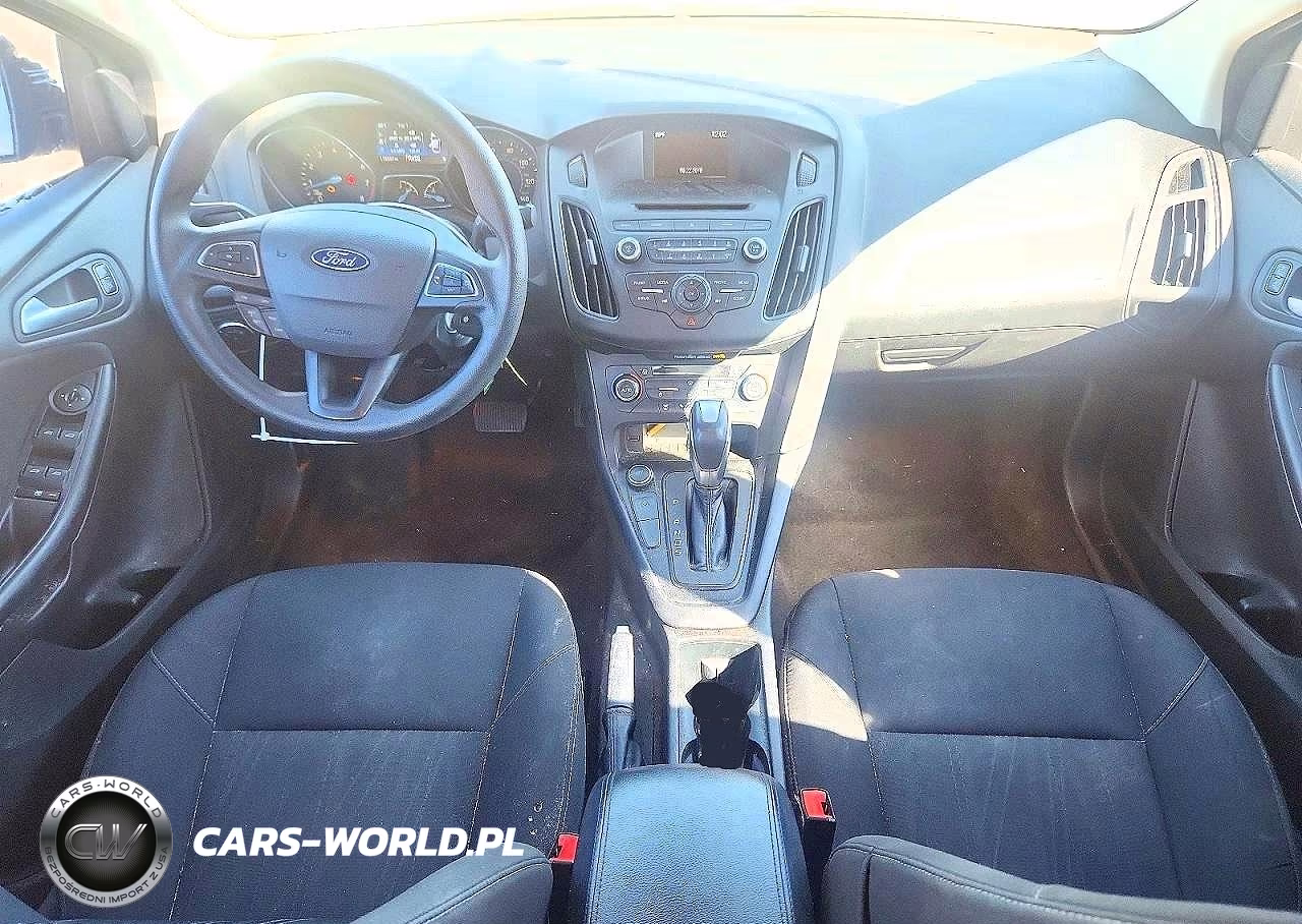 2016 Ford Focus Se VIN:1FADP3FE8GL385713 - 8