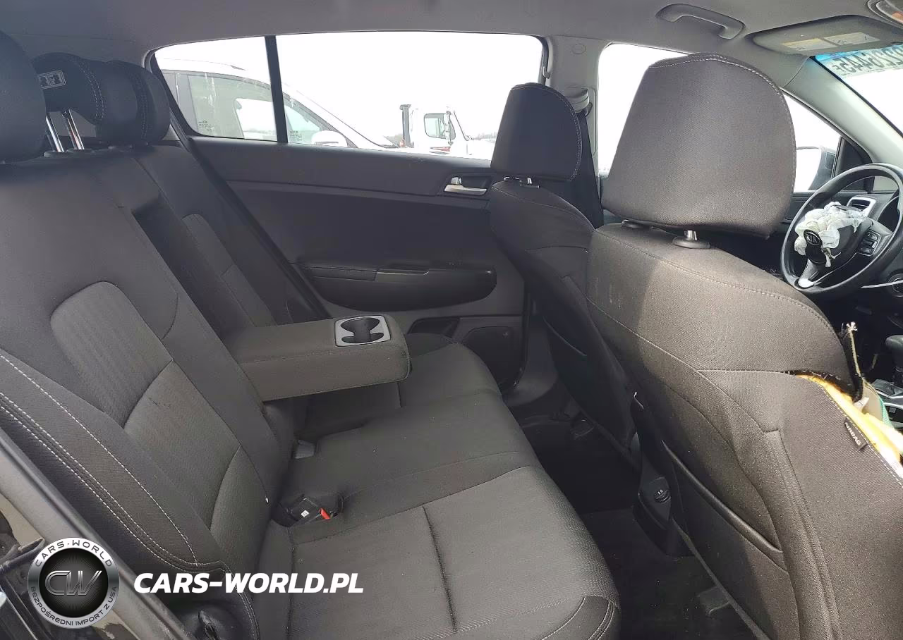 2019 Kia Sportage Lx VIN:KNDPM3AC8K7565216 - 10