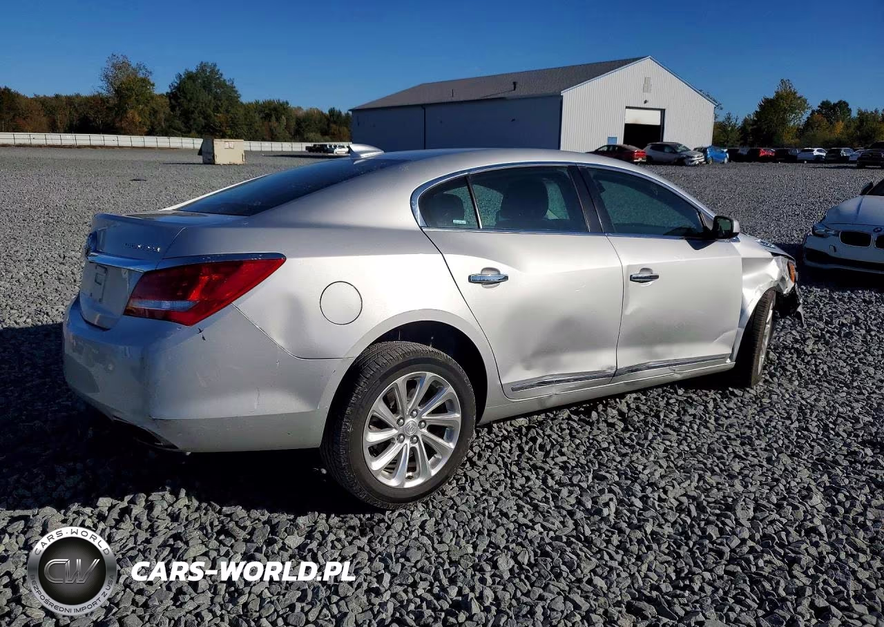 2015 Buick Lacrosse VIN:1G4GA5G30FF240594 - 3