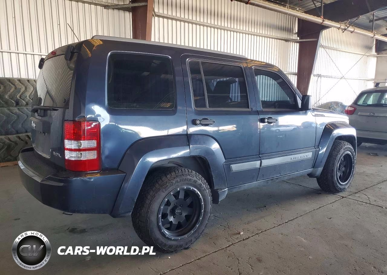 2008 Jeep Liberty Sport VIN:1J8GN28K28W171643 - 3