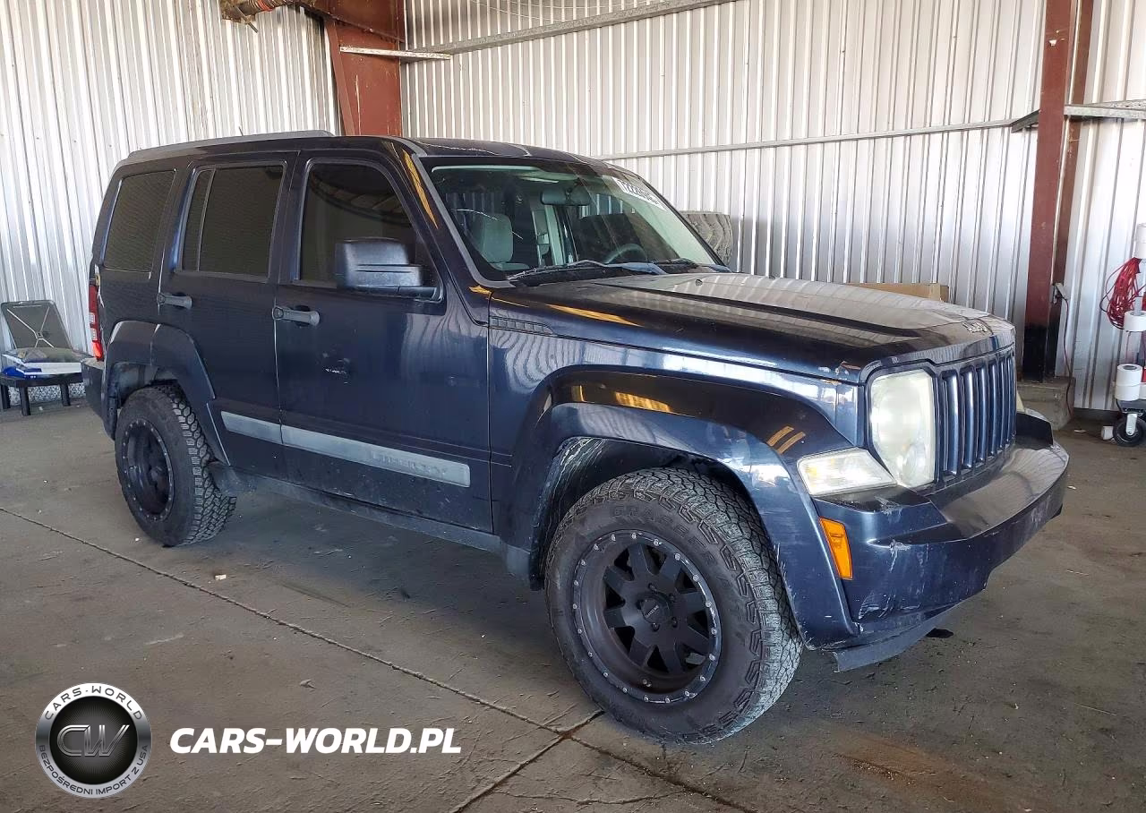 2008 Jeep Liberty Sport VIN:1J8GN28K28W171643 - 4