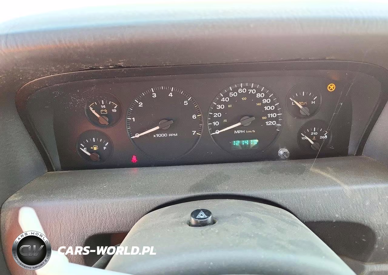 2003 Jeep Grand Cherokee Laredo VIN:1J4GX48S43C518665 - 9