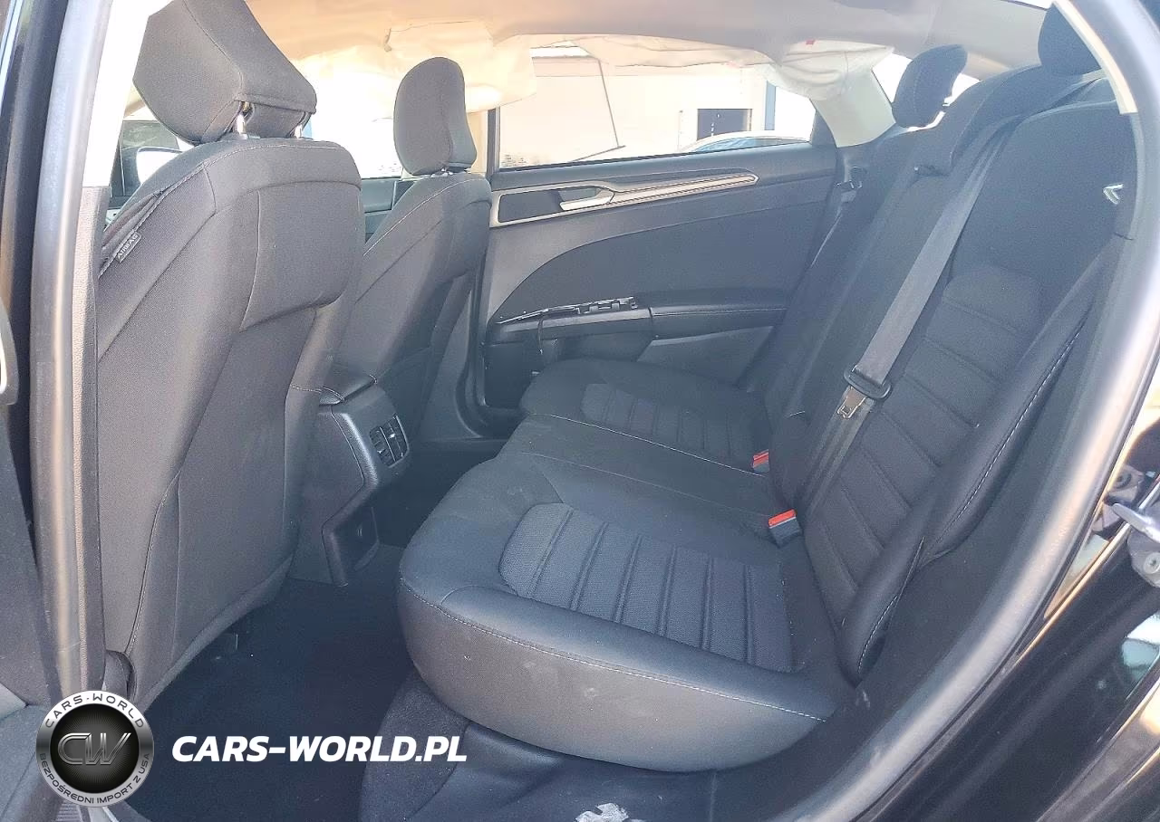 2020 Ford Fusion Se VIN:3FA6P0HDXLR171491 - 10