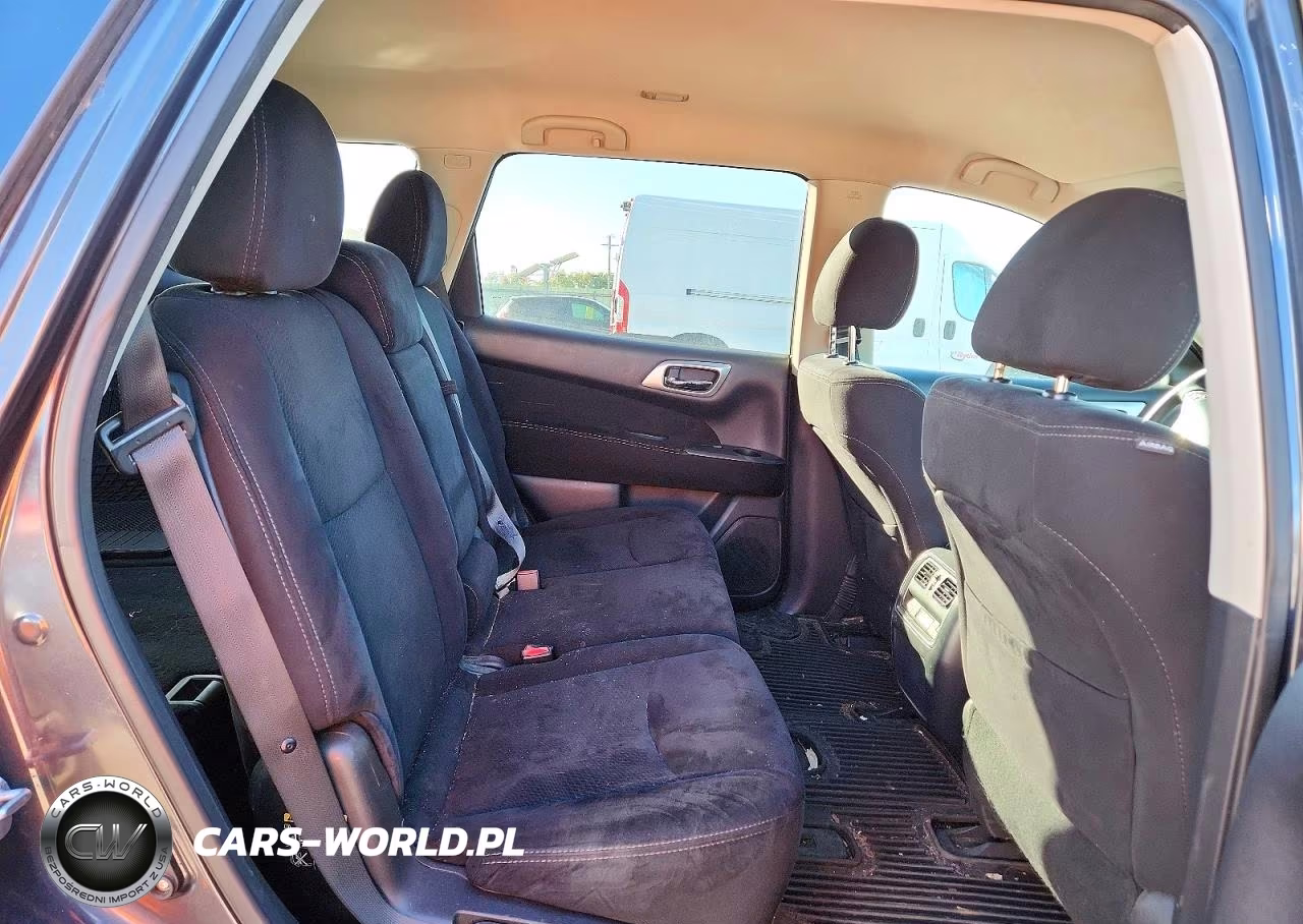 2014 Nissan Pathfinder S VIN:5N1AR2MM9EC633827 - 11