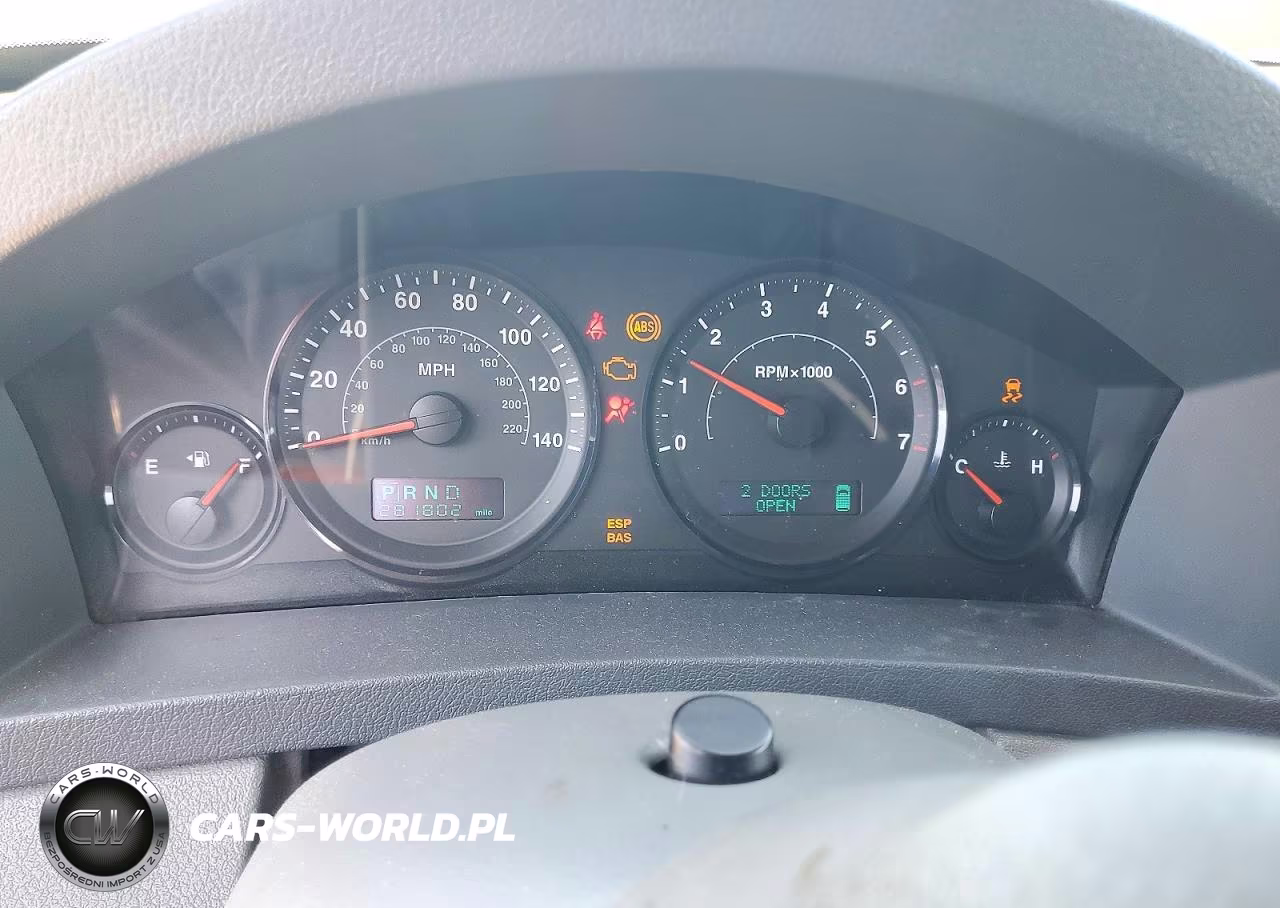 2006 Jeep Grand Cherokee Laredo VIN:1J4GR48K16C295239 - 9
