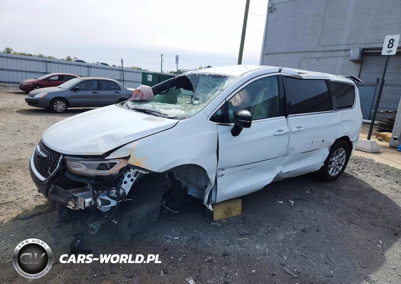 2026 Chrysler Pacifica Select VIN:2C4RC1BG0TR197518 - 1