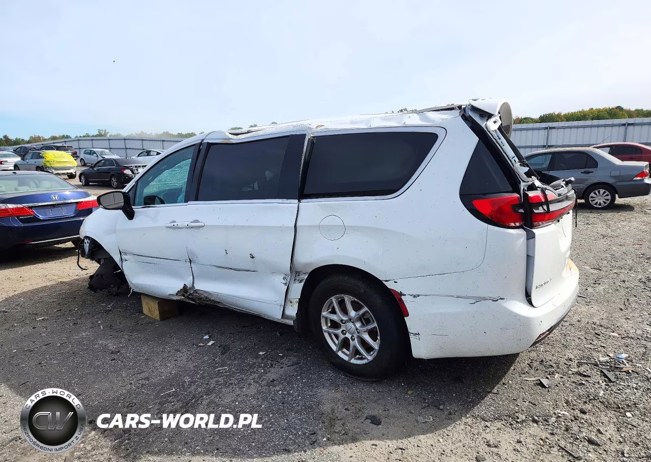 2026 Chrysler Pacifica Select VIN:2C4RC1BG0TR197518 - 2