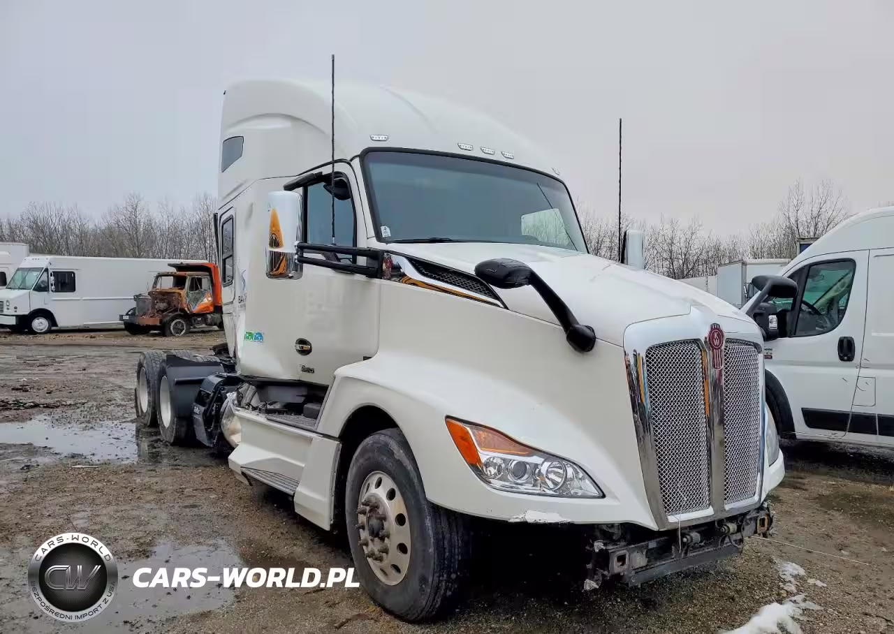 2022 Kenworth T680 Semi Truck