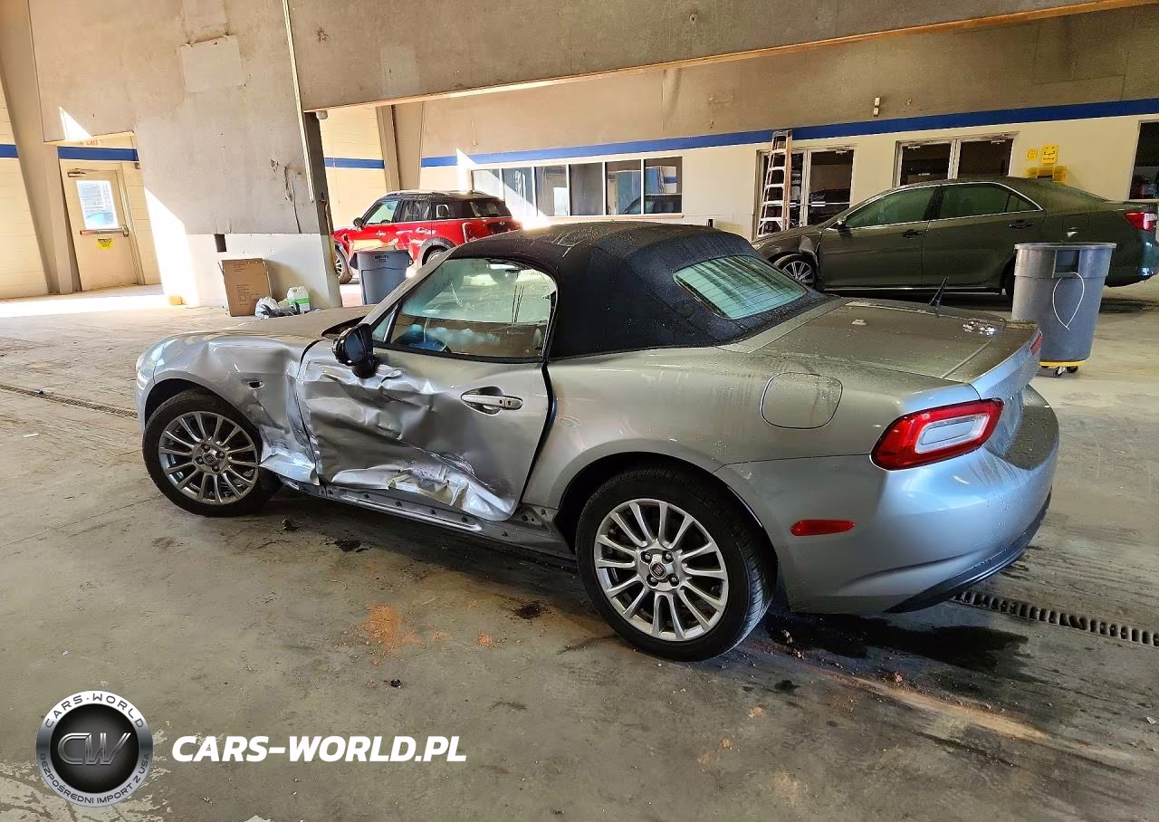 2017 Fiat 124 Spider Classica VIN:JC1NFAEK4H0122681 - 2