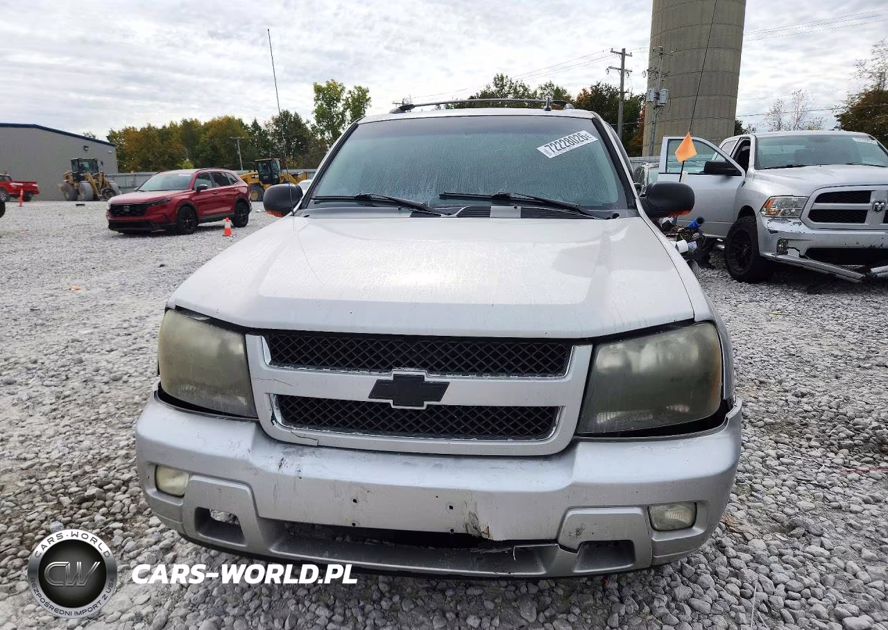 2006 Chevrolet Trailblazer Ls VIN:1GNDT13S462103020 - 5