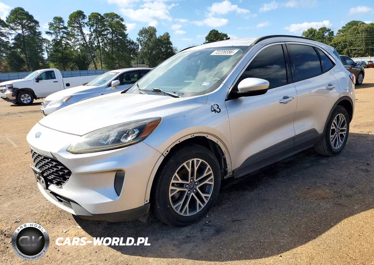 2020 Ford Escape Sel