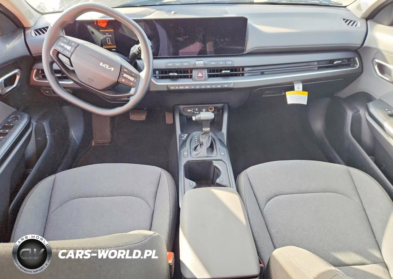 2025 Kia K4 Lxs VIN:3KPFT4DE6SE199063 - 8