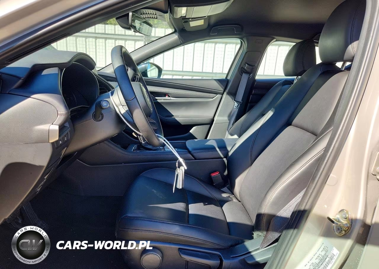 2026 Mazda 3 Select Sport VIN:JM1BPAKL6T1861098 - 7