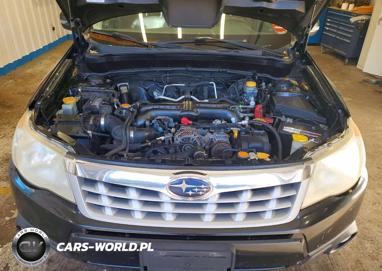 2011 Subaru Forester Touring VIN:JF2SHGGC9BH745281 - 12