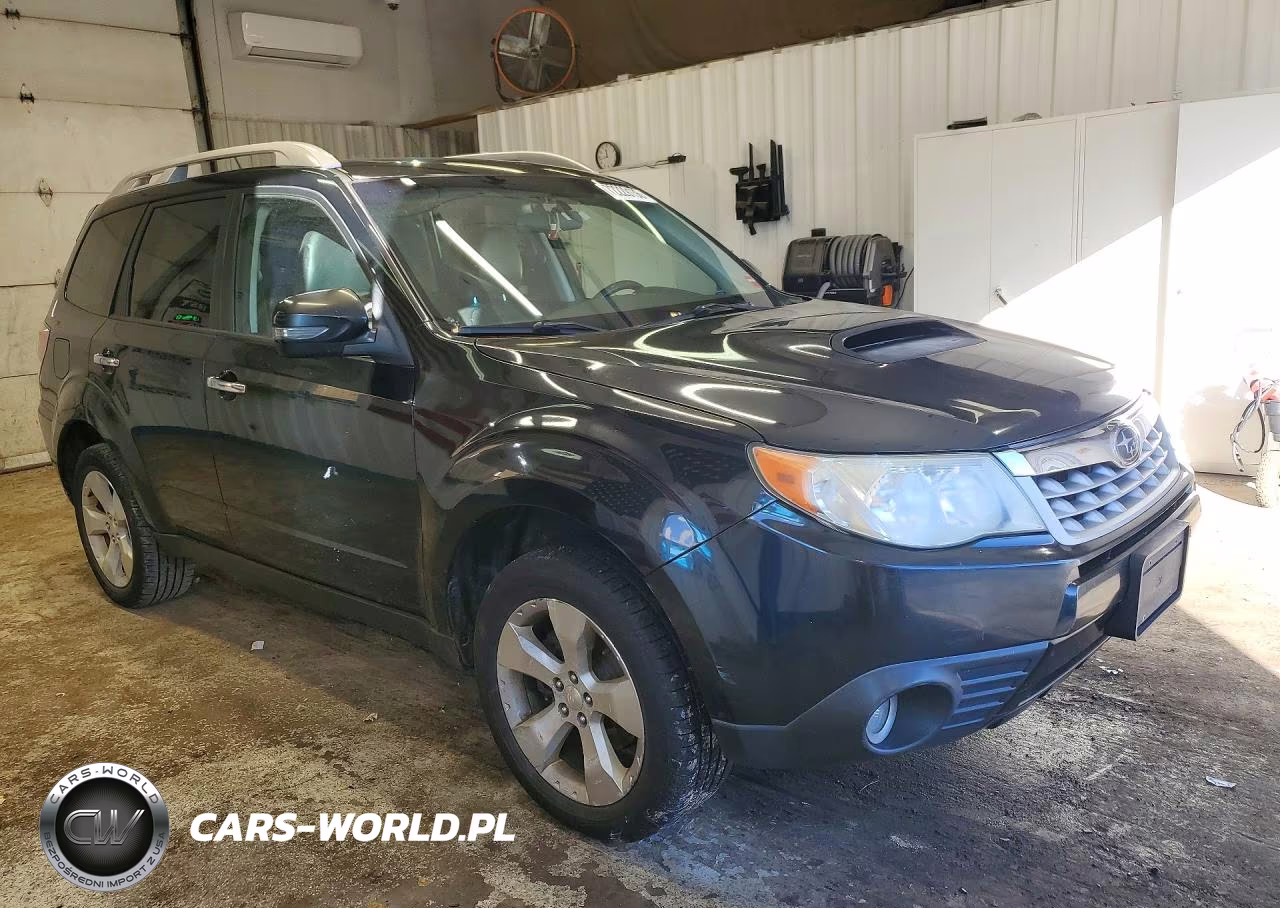 2011 Subaru Forester Touring VIN:JF2SHGGC9BH745281 - 4
