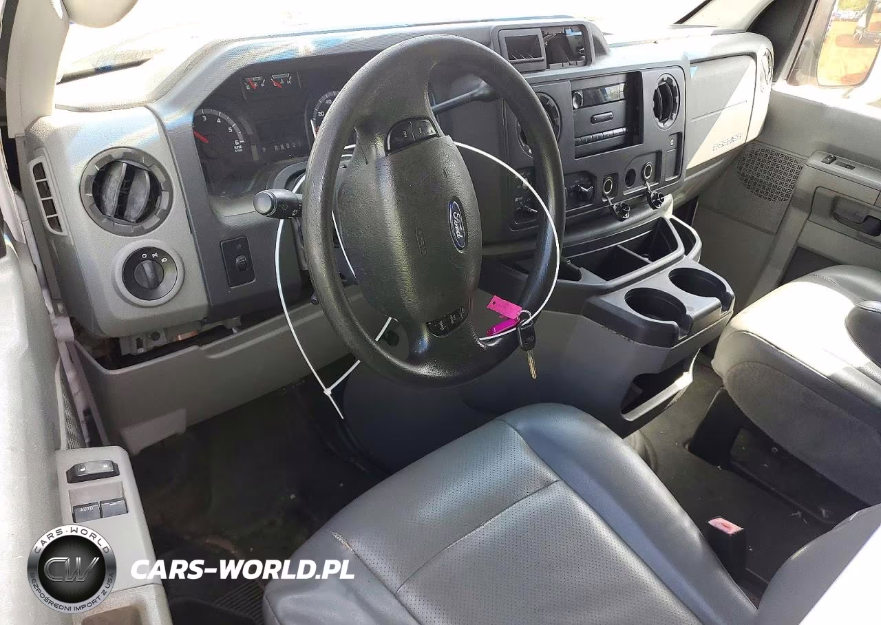 2013 Ford Econoline E350 Super Duty Wagon VIN:1FBSS3BL0DDA77496 - 8