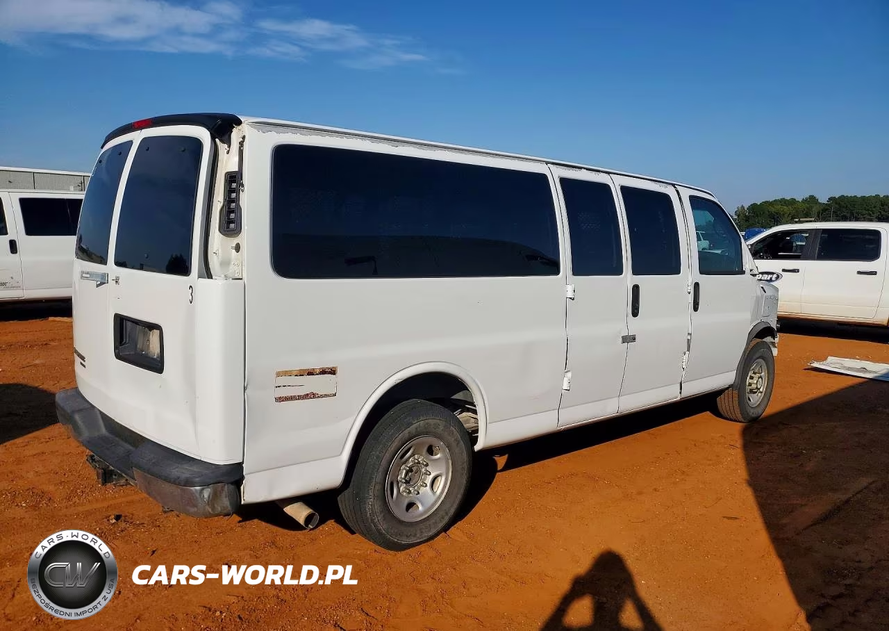 2015 Chevrolet Express G3500 Lt VIN:1GAZG1FG7F1255513 - 3