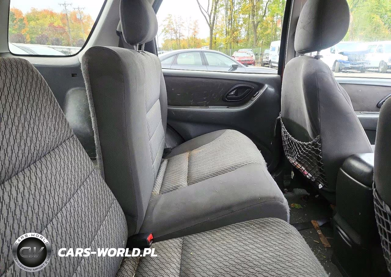 2004 Ford Escape Xlt VIN:1FMYU93164KA29203 - 10