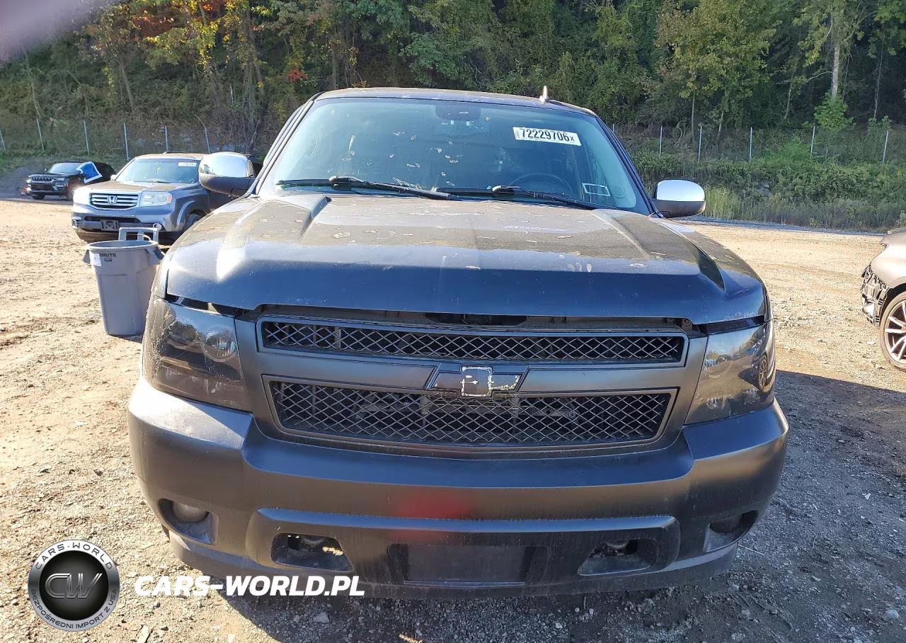 2010 Chevrolet Tahoe K1500 Ltz VIN:1GNUKCE0XAR205805 - 5