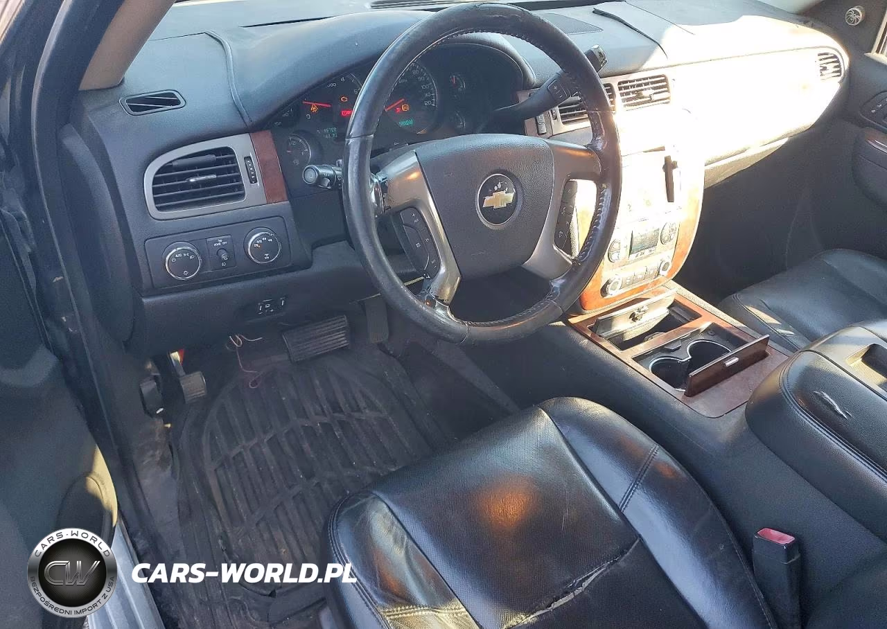 2010 Chevrolet Tahoe K1500 Ltz VIN:1GNUKCE0XAR205805 - 8