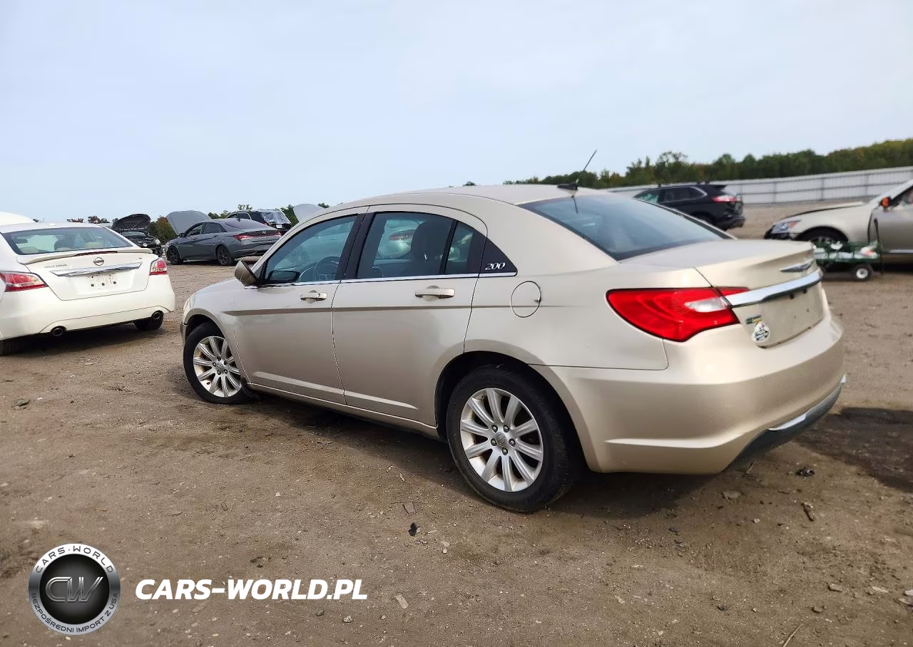 2014 Chrysler 200 Touring VIN:1C3CCBBGXEN114273 - 2